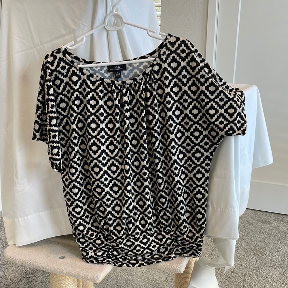 A.L.C. Black and White Graphic Relaxed Blouse